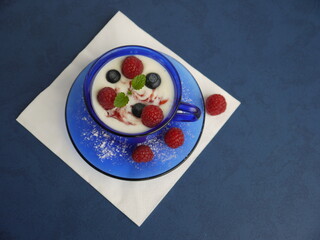 Mousse au Chocolate in weiß