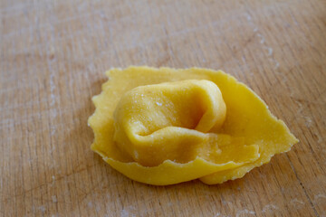 cappelletti romagnoli pasta fresca con ripieno macro