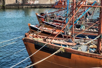 Fototapeta na wymiar fishing boats on Mar del Plata port 