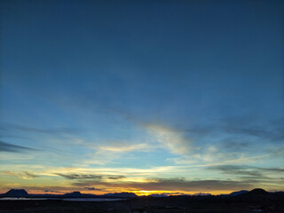 cielo en el atardecer 