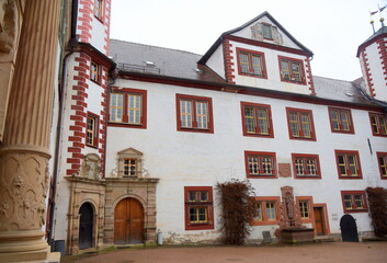 Obraz premium Innenhof von Schloss Wilhelmsburg