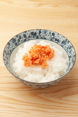 鮭フレークとご飯