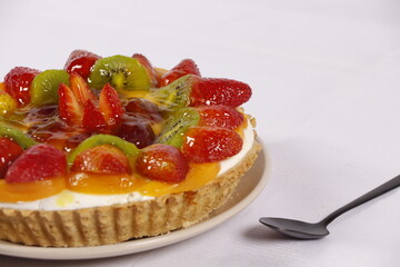 Strawberry and kiwi cheesecake
