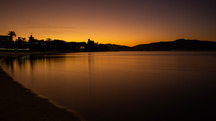 Obraz premium sunset over the river