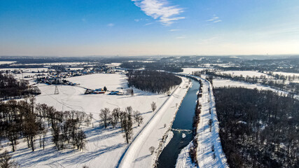 rzeka Olza, granica Polsko - Czeska w zimie z lotu ptaka