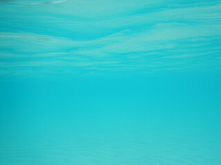 the amazing turquoise water on Current Island in the month of February, Bahamas