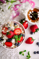 Pasta with cottage cheeese and berries