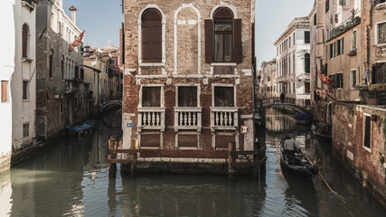 Fototapeta na wymiar Historical building on the water in Venice
