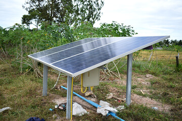 Sunlight solar cell kit energy used to pump water used in the farm 