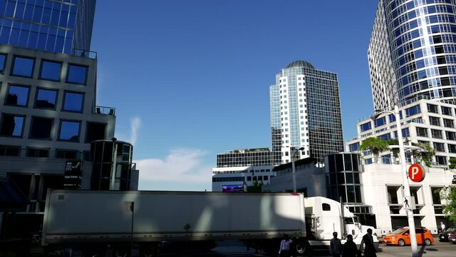People walking and crossing the street in downtown Vancouver with 4k resolution.