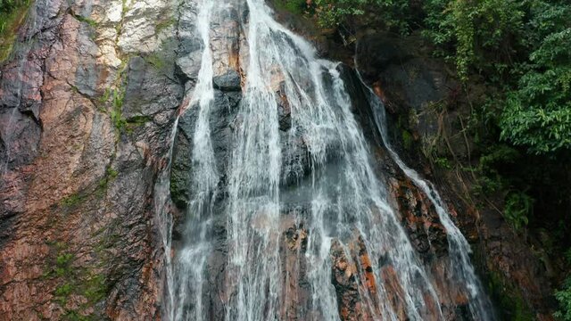 Flight over amazing Na Muang 1 Waterfall in Ko Samui