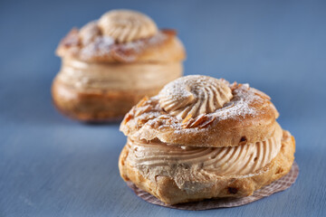 Choux a la creme dessert