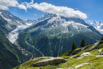Fototapeta premium swiss mountains in the mountains