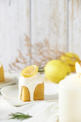 Obraz na płótnie Canvas Lemon Cube pound cake set on cafe table.