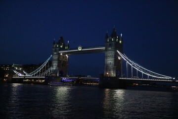 Fototapeta na wymiar london tower bridge night view
