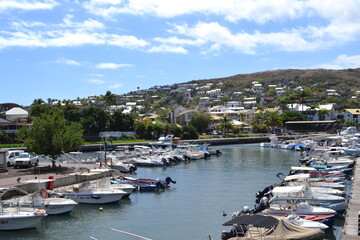 Fototapeta na wymiar port de Saint Gilles les Bains à La Réunion