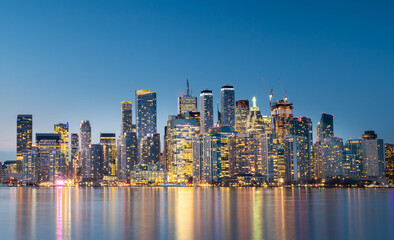 Obraz na płótnie Canvas Toronto city skyline at night, Ontario, Canada