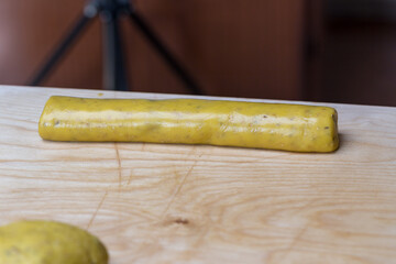 yellow dough ready to be cake
