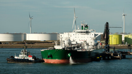 Fototapeta premium Powered by natural gas oil tanker arrived in the port of Rotterdam
