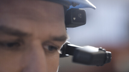 smart worker using ar industrial augmented reality device goggles