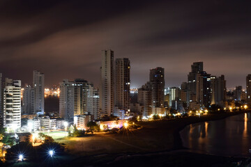 Fototapeta na wymiar Beautiful panoramic night view of the city of Cartagena De Indias colombia.