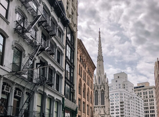 Fototapeta premium buildings in the city
