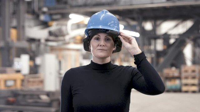 woman wearing industrial augmented reality goggle device