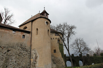 Fototapeta na wymiar Castle Scena, South Tyrol, Italy