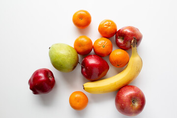 pear, apple, banan, and orange