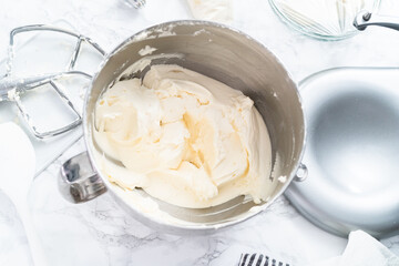 Buttercream frosting