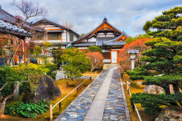Fototapeta na wymiar JP Kyoto Arashi garden