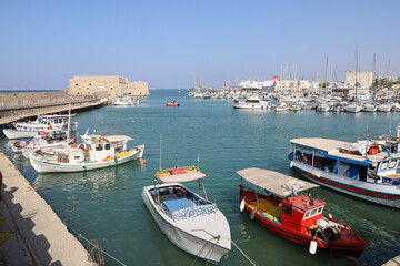 Fototapeta na wymiar The beautiful marina of Heraklion in Crete, Greece