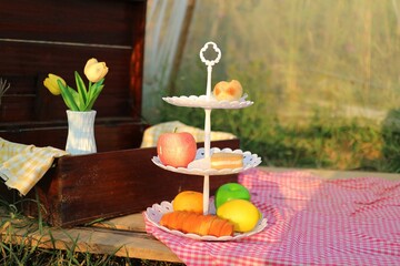 Sitting corner Flower garden seat At fruit and bread Set outdoors