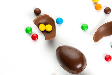 Chocolate egg and glazed dragee