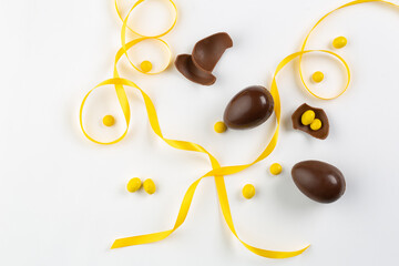 Chocolate egg and glazed dragee