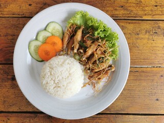 rice with vegetables and pork