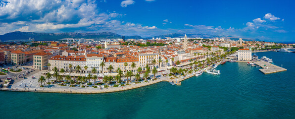 Aerial view of cityscape of Croatian city Split behind Riva promenade © dudlajzov
