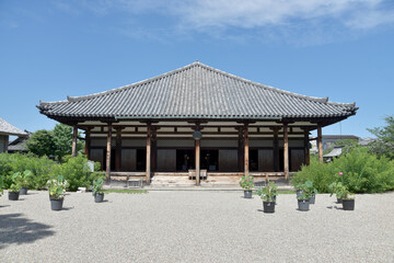Fototapeta premium 元興寺 極楽坊本堂 奈良市