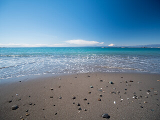 早春の相模湾と冠雪した富士山　2月　葉山町