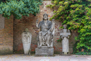 Statue of Heinrich III in Speyer, Germany