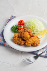 から揚げと白背景