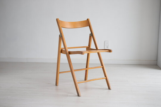 Silla plegable de madera