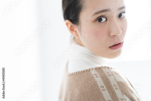 クールな女性 Wall Mural Wallpaper Murals Wallsheaven Peach100 クールな女性 Wall Mural Wallpaper Murals Wallsheaven Peach100