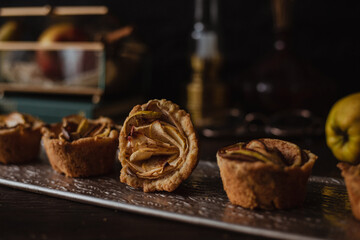 Apple / pear pie crunchy cupcakes with cinnamon