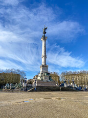 Fototapeta na wymiar Monument aux Girondins, place des Quinconces à Bordeaux, Gironde