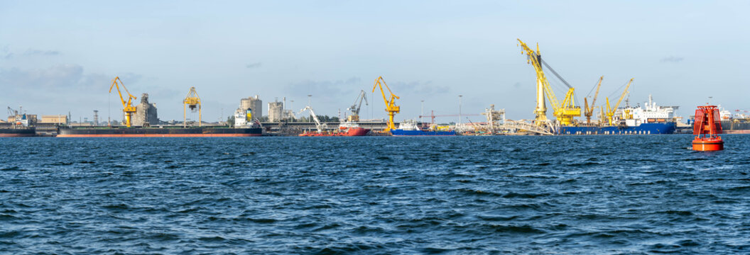 shell pulau bukom refinery, Feb 18 2021, Singapore