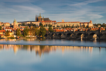 Fototapeta na wymiar View on Charles Bridge, Vltava and Prague castle in background.