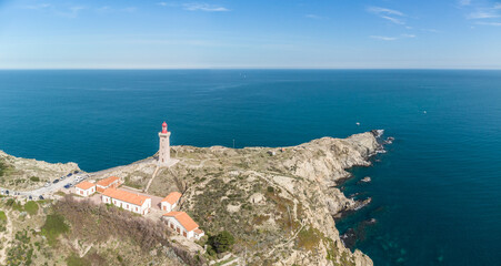 Fototapeta na wymiar Panorama du Cap Béar en Pays Catalan sur la côte vermeille