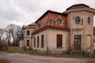 Abandoned palace with a piano in Bratoszewice, Poland 