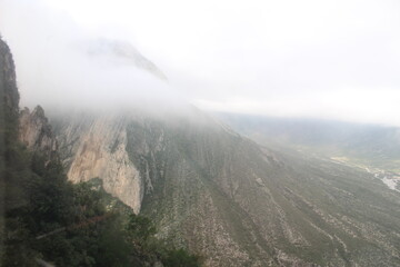 Ciudad en la montaña